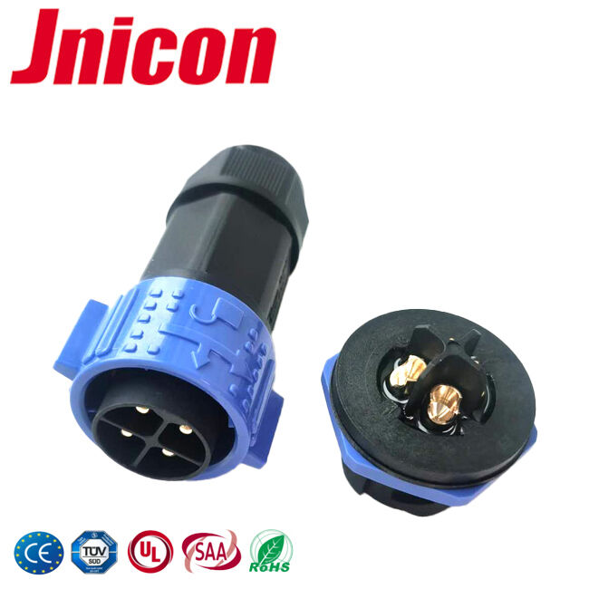 -40°C ~ +105°C Wasserdichter IP67-Stecker 4-polig 30A Kunststoff-Stecker Buchse